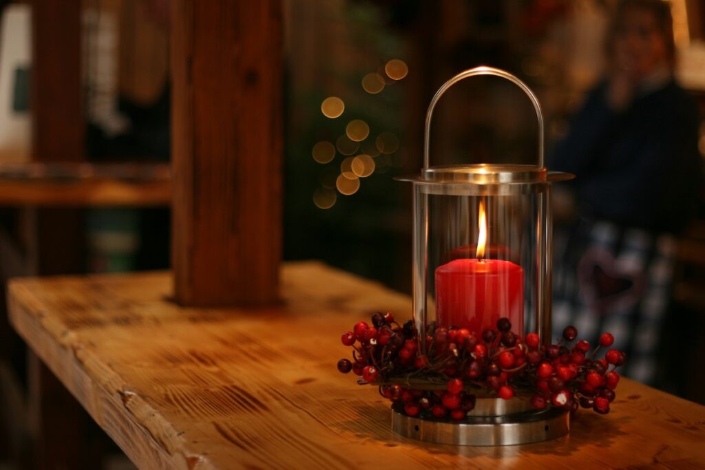 Christmas - Photo by Mariana B. on Unsplash